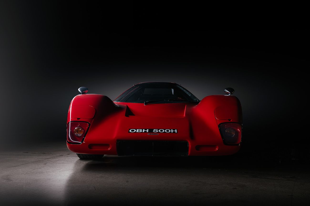 McLaren M6GT model guide