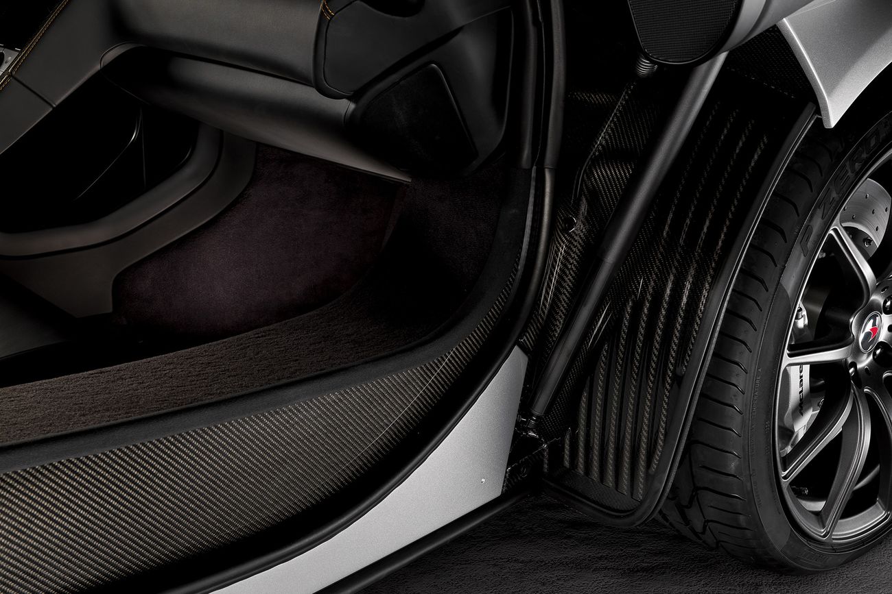 McLaren 12C model guide