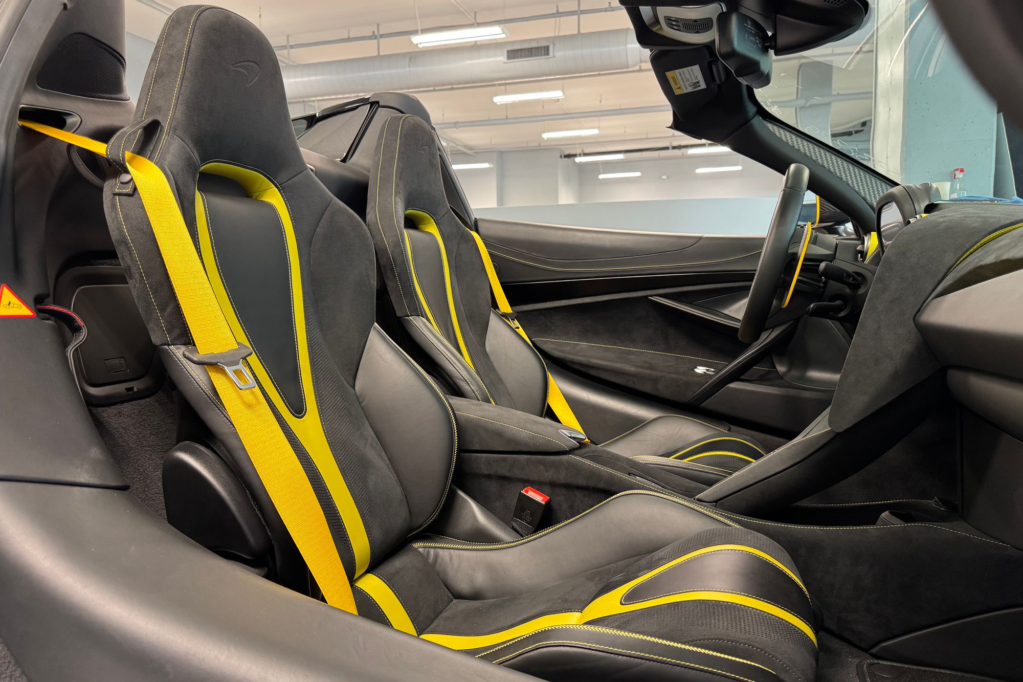 2022 Mclaren 720S Spider photo 19