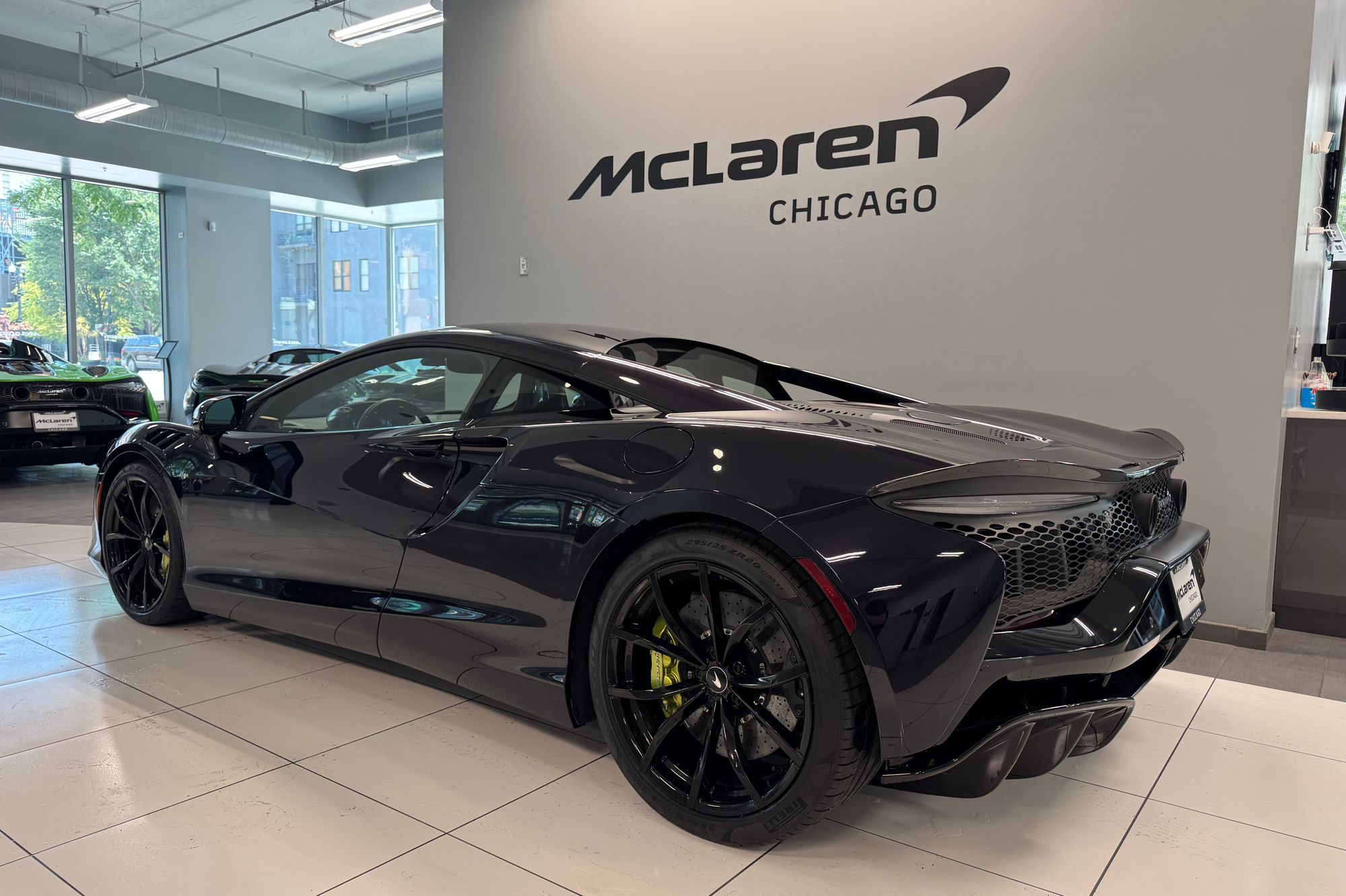 2023 Mclaren ARTURA photo 3