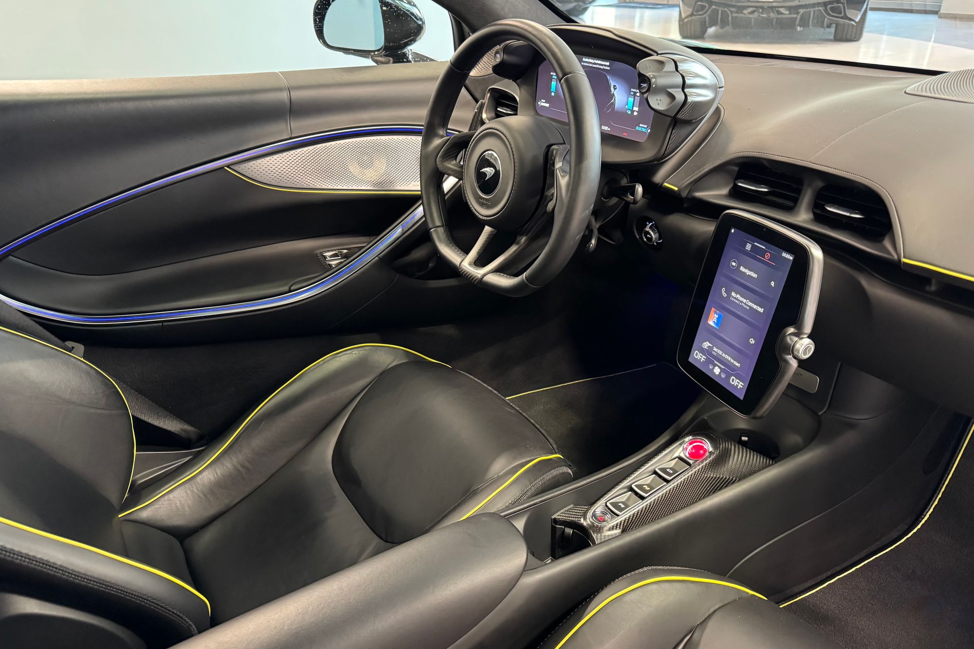 2023 Mclaren ARTURA photo 14