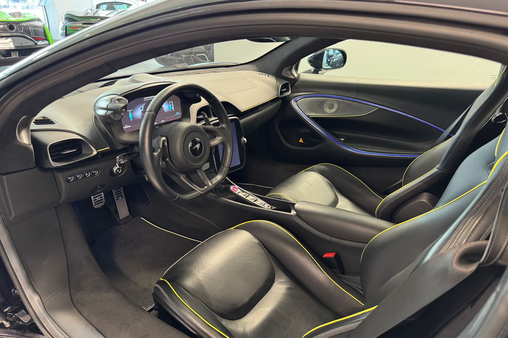 2023 Mclaren ARTURA photo 8