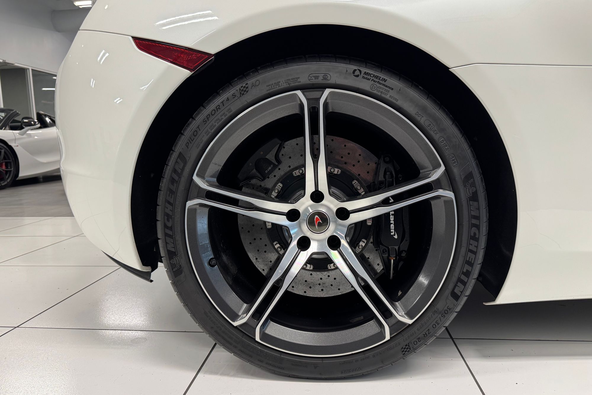 2015 Mclaren 650S Spider S photo 24