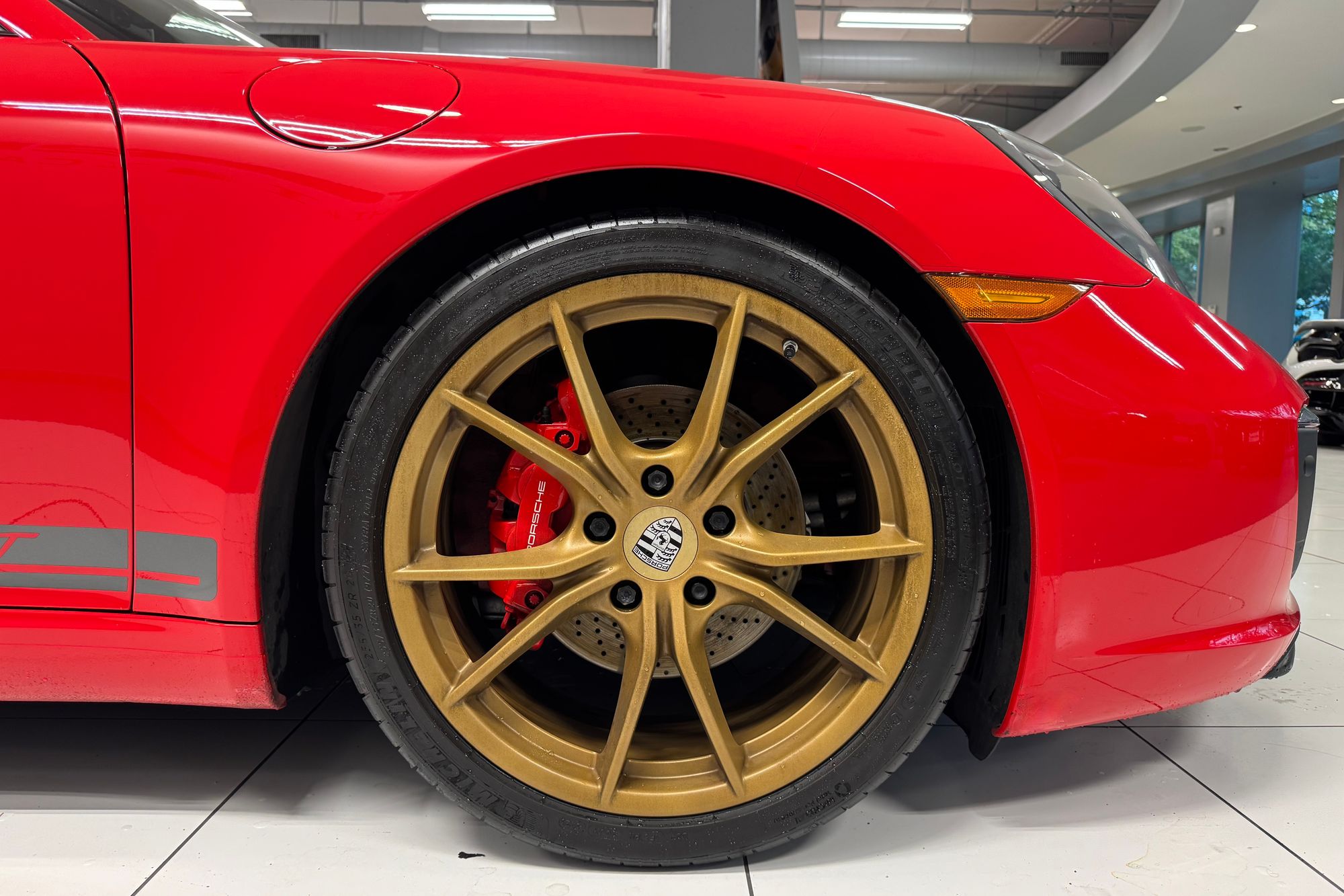 2019 Porsche 911 T photo 15