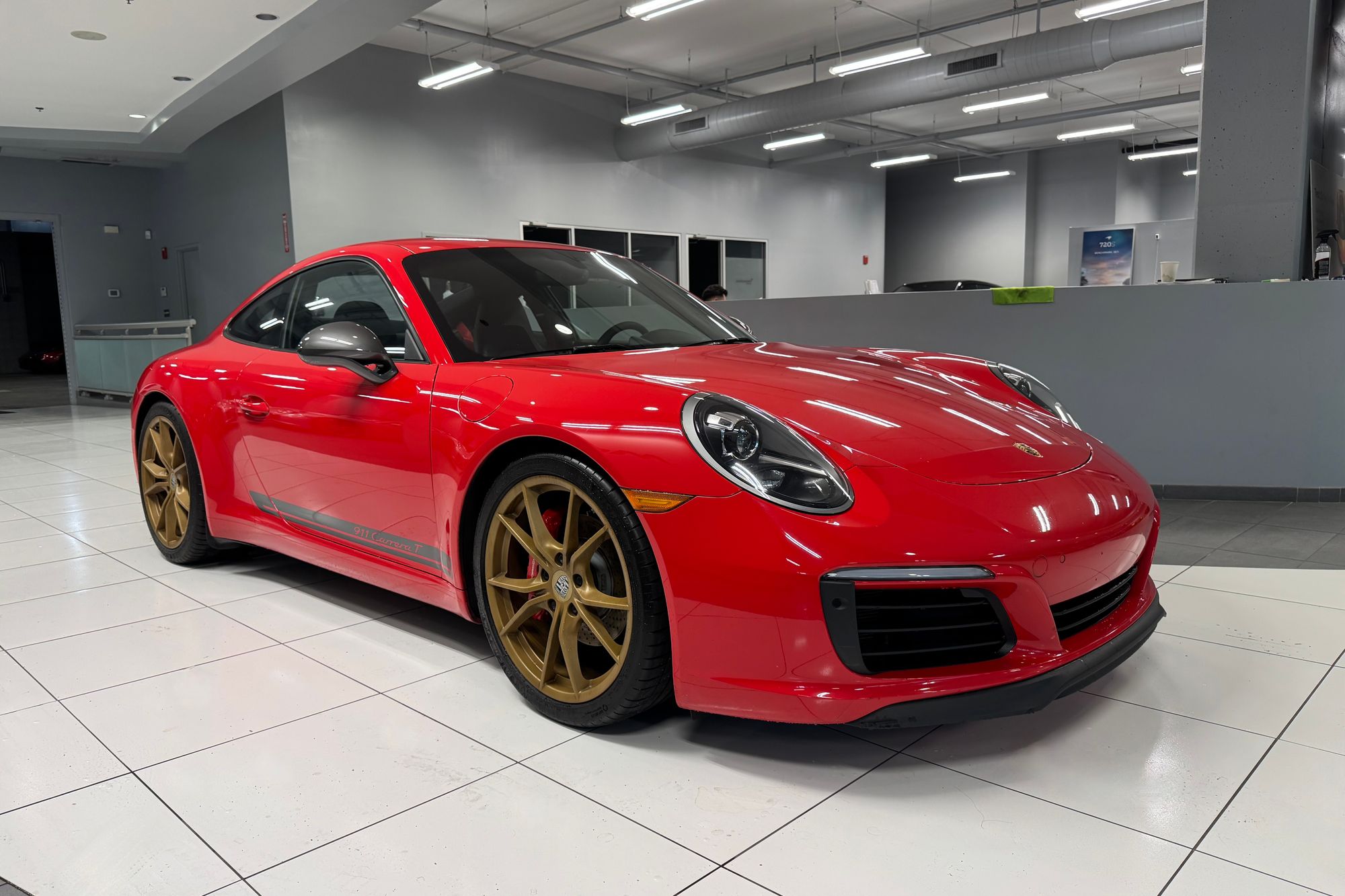 2019 Porsche 911 T photo 6