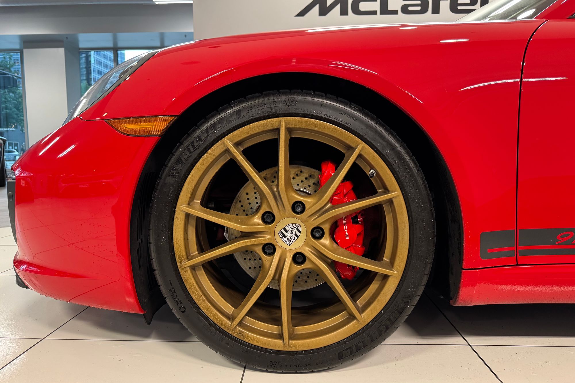 2019 Porsche 911 T photo 18
