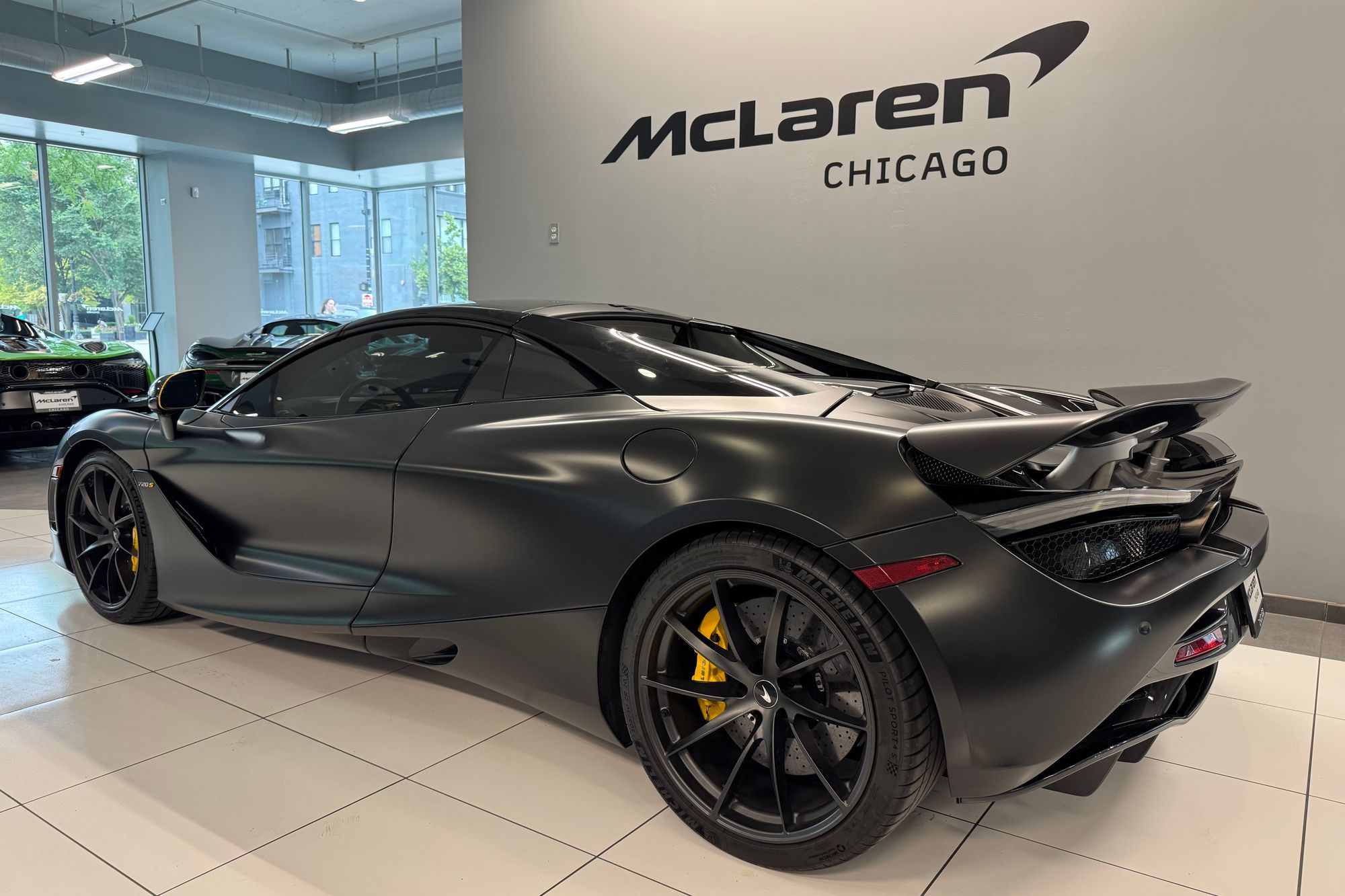 2022 Mclaren 720S Spider photo 3